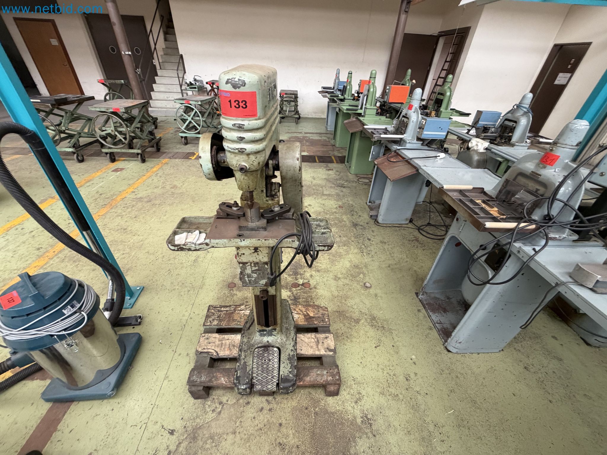 Nietmaschine Rivex